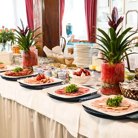 Goldener Sternen 2* Konstancja