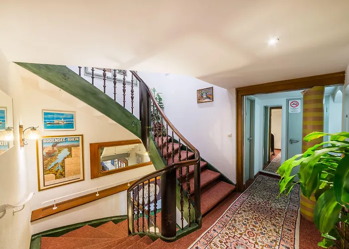 Goldener Sternen Szálloda 2*